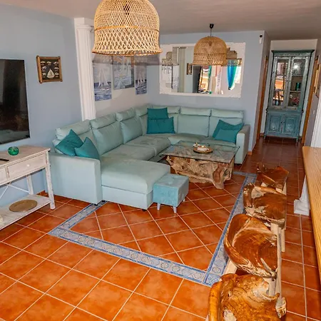 Villa Oceana - Cliffside Retreat Costa De Antigua