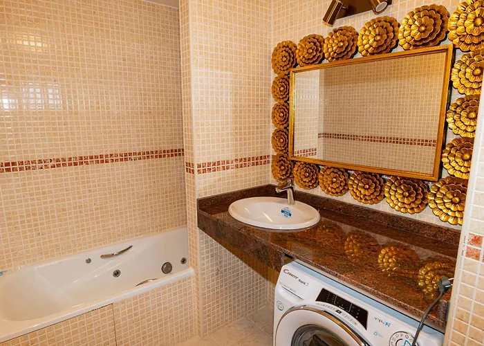 Oceana - Cliffside Retreat *