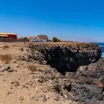 Oceana - Cliffside Retreat